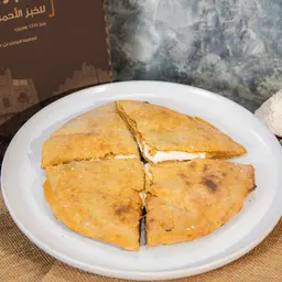 بيتزا بالموزريلا